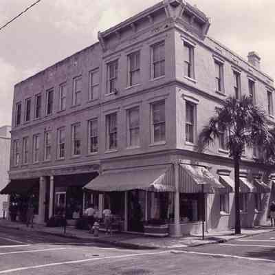 150-154 King Street (Patrick Kugen's Stores)
