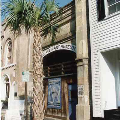 6 Chalmers Street (Old Slave Mart Museum)