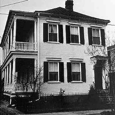 9 New Street ( James J. Igoe House).