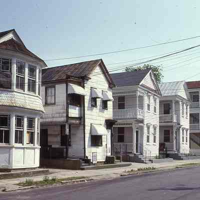 54-62 Warren Street