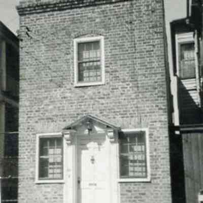 26 Wentworth Street (Gardner Kitchen House)