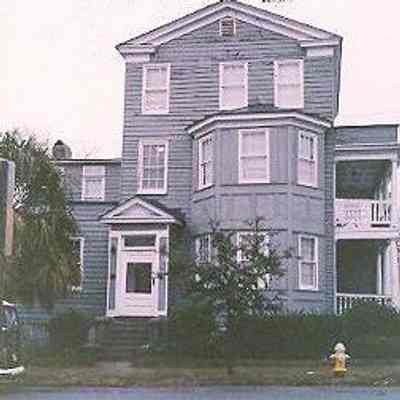 154 Smith Street/78 Radcliffe Street (Easement property) and 156 Smith Street (Thomas E. Miller House)