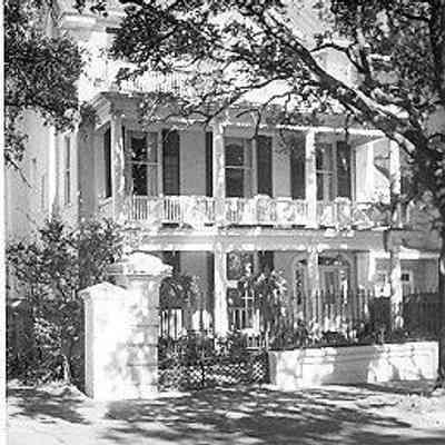 2 South Battery (Louis D. Desaussure's Carriage House)