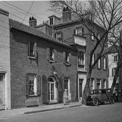 Church Street Approaching Tradd Street - Brewton-Sawter House [73-79 Church Street]