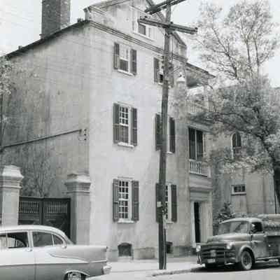 Young-Motte House (30 Meeting Street)