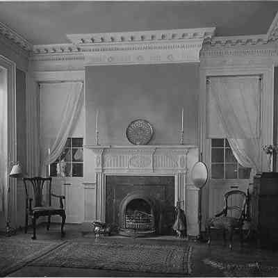 Brewton-Sawter House, West Wall, Second Floor Drawing Room [77 Church Street]