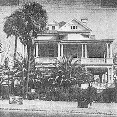64 Rutledge Avenue