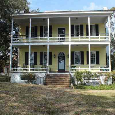 223 Bennett Street (Elizabeth Hibben Leland House)