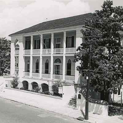 Old Marine Hospital (20 Franklin Street)