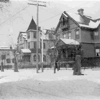 170-172 Broad Street in the Snow