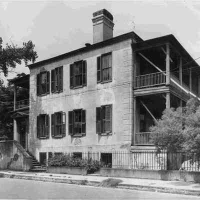 54 Hasell Street (Col. William Rhett House)