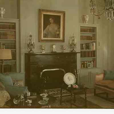 Living Room of the Robert William Roper House (9 East Battery)
