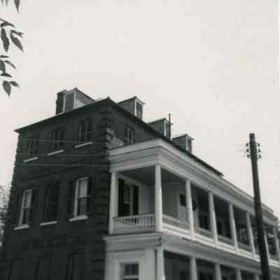 53 Laurens Street