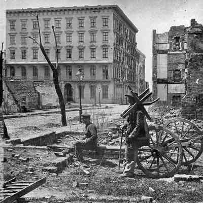 Mills House and Adjacent Ruins