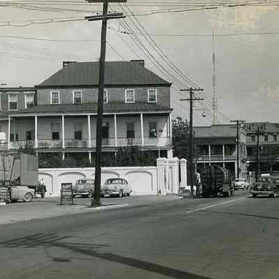 Looking North on East Bay Street: 299-311 East Bay Street