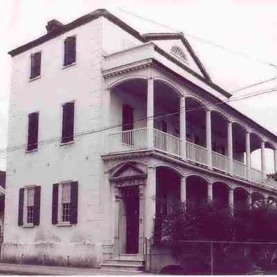 89 Beaufain Street (William G. Steele House)