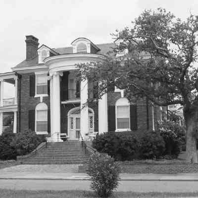 74 Murray Boulevard (Tristram Hyde House)