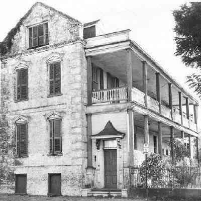 328 East Bay Street (Andrew Moffett House) Before Rehabilitation