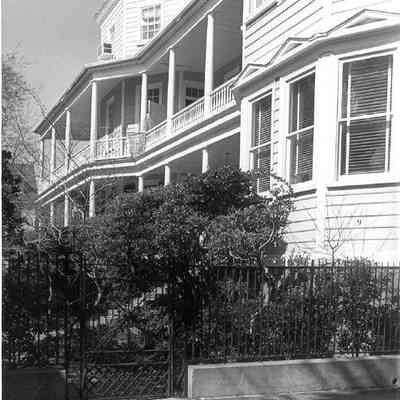 9 Legare Street (Harth-Macbeth House)
