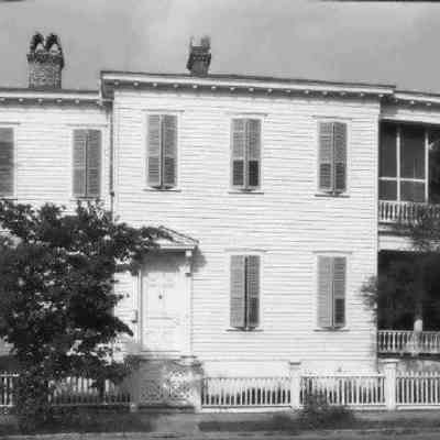 110 Ashley Avenue (Thayer-Lynah House)