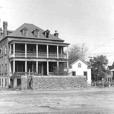 4 George Street (James W. Brown House) / 91 Anson Street