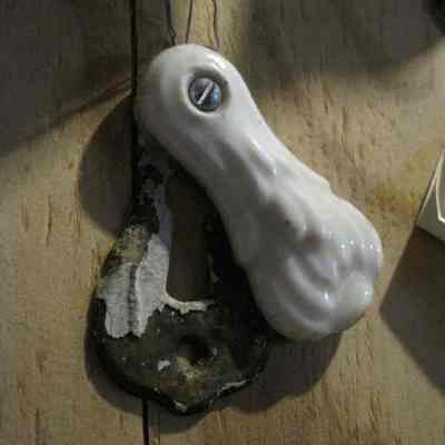 Keyhole and Cover