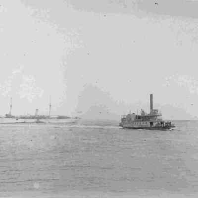 Steamboat Sappho and US Ship Prairie
