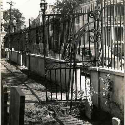 First Baptist Church Yard and Gate
