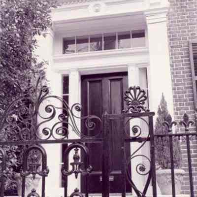 Doorway, 37 Hasell Street (Jones-Howell House)