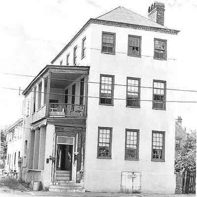 313 East Bay Street