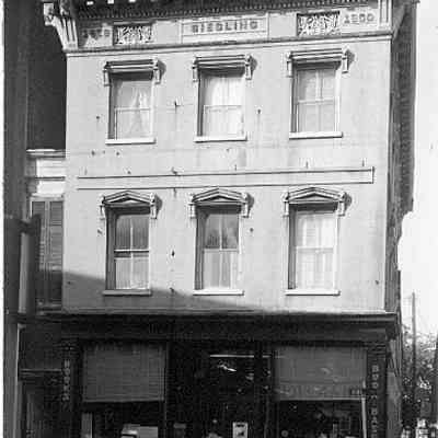 243 King Street (Siegling Music House)