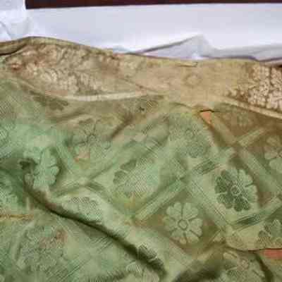 Curtain