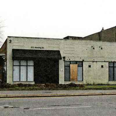 573 Meeting Street (Bagwell-Elliott Building)