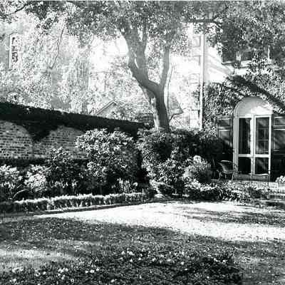Garden, 19 Church Street (George Williams Coach House)