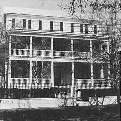 40 Charlotte Street (Jonah M. Venning House)