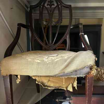 Armchair Descended in the Ball Family