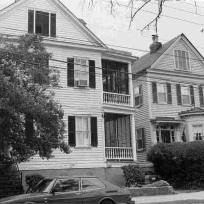 135-137 Broad Street (John Peter Merkhardt Houses)
