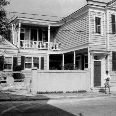 35 Savage Street (Berend Lutjen House)
