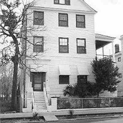 15 and17 Judith Street (John Robinson Houses)