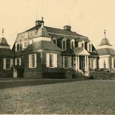 Mulberry Plantation House