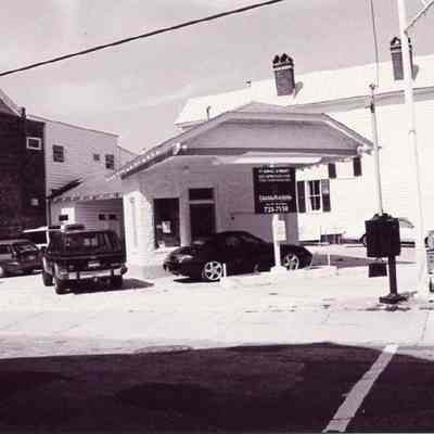 71 King Street (Fort Sumter Filling Station)