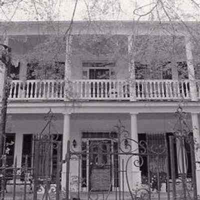 154 Wentworth Street (Henry Muckenfuss House)