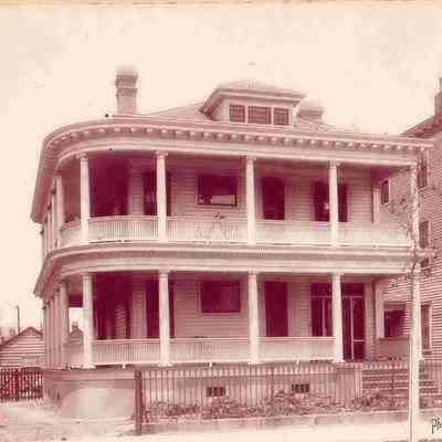 182 Broad Street