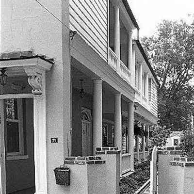 51 Laurens Street