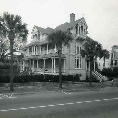 25 East Battery (Charles Drayton House)