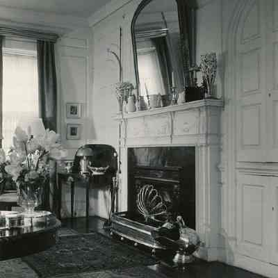 Drawing Room and Adam Mantel, 39 Church Street (George Eveleigh House)