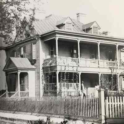 11 Lamboll Street