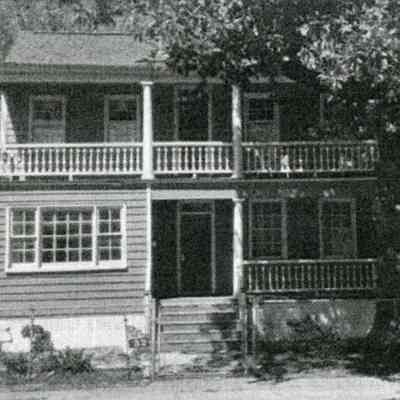 32 Ashton Street (Charles Magrath House)