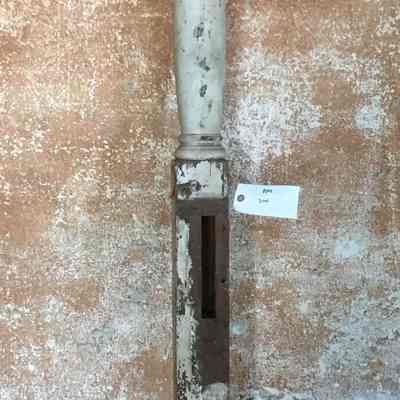Newel Post