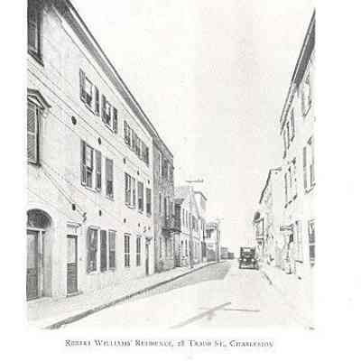 Looking East on Tradd Street